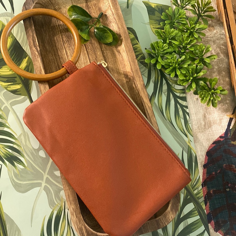 Brown pleather wristlet with wooden handle